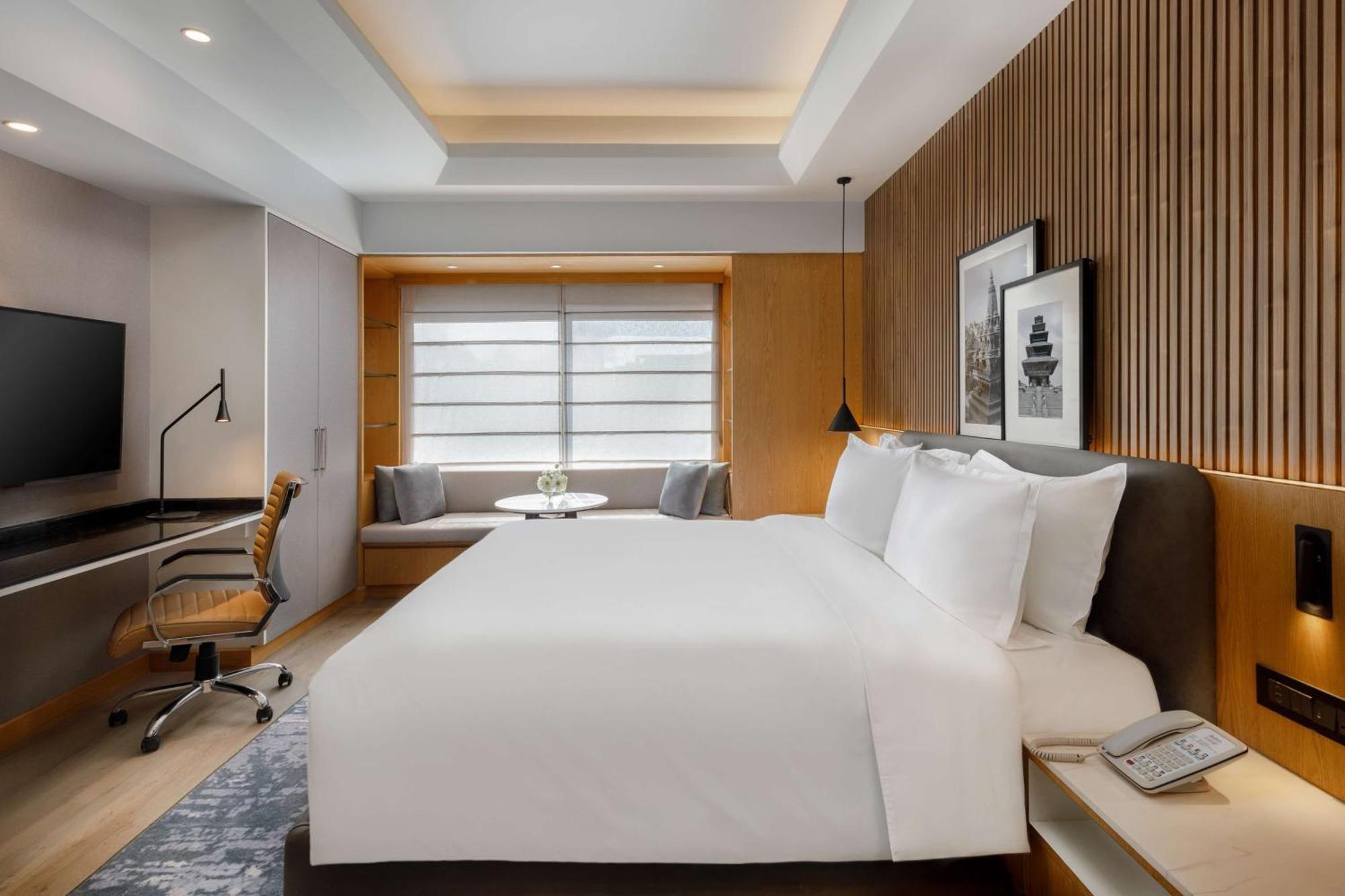Radisson Hotel Катманду Экстерьер фото